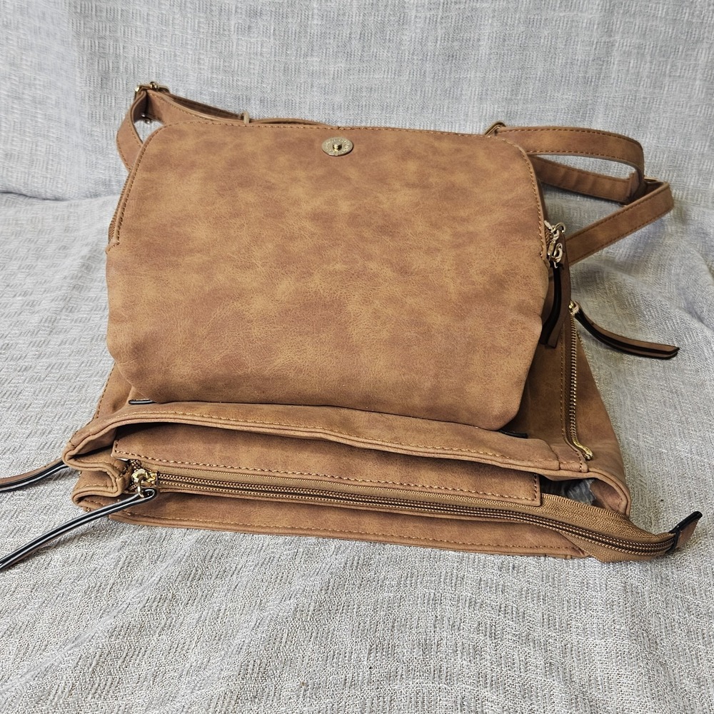 Backpack/ Carry All made from faux leather with a stamped/embossed‎ finish. - Picture 10 of 14